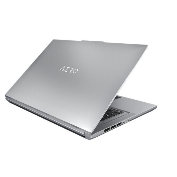 Gigabyte AERO 16 XE5-73ES948HP Intel Core i7-12700H/32GB/2TB SSD/RTX 3070Ti/16" Reacondicionado