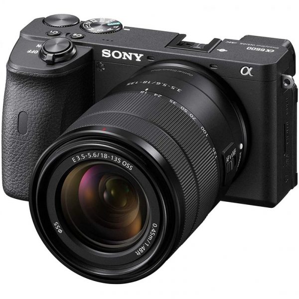 Sony Alpha 6600 24.2MP WiFi/Bluetooth + Objetivo 18-135mm F3.5-5.6 OSS Reacondicionado